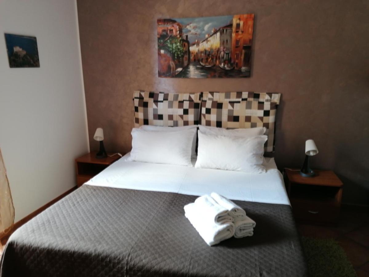 A Due Passi Dal Mare Bed and Breakfast Capo dʼOrlando Εξωτερικό φωτογραφία