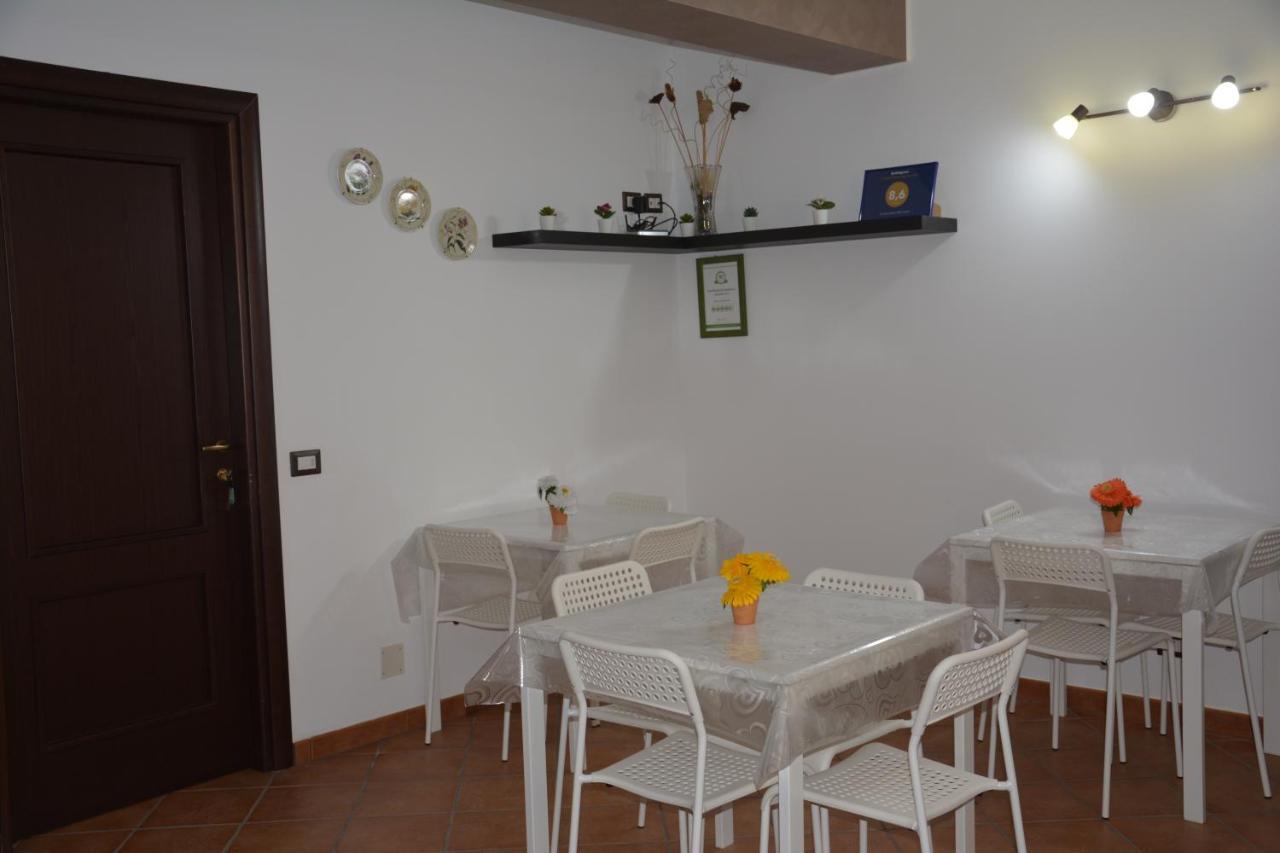 A Due Passi Dal Mare Bed and Breakfast Capo dʼOrlando Εξωτερικό φωτογραφία